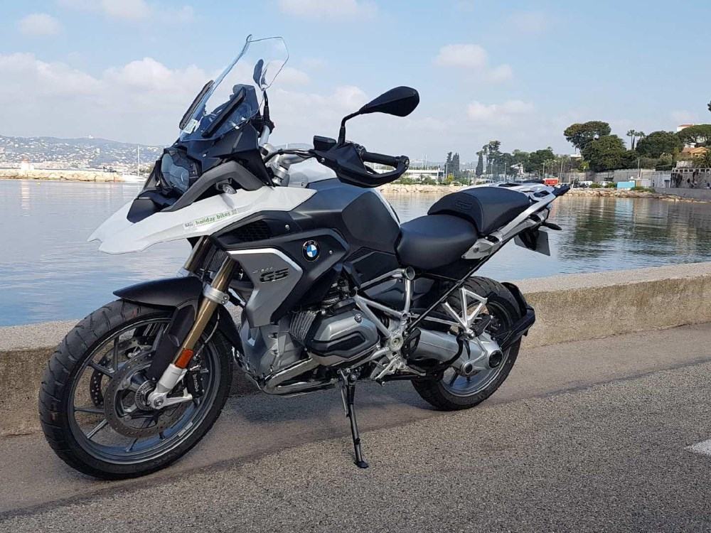 Motorbike Rentals 2 Wheel rental in Cannes, Antibes, Nice, Villeneuve